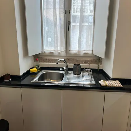 Gæstehus Train Station Faro