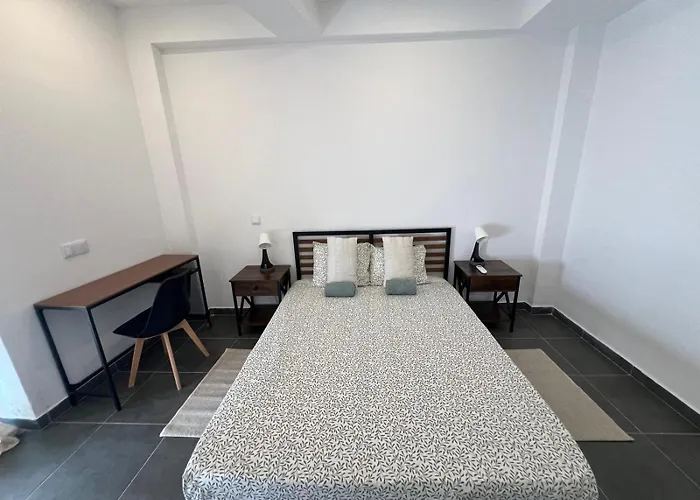 Train Station Pensjonat Dystrykt Faro